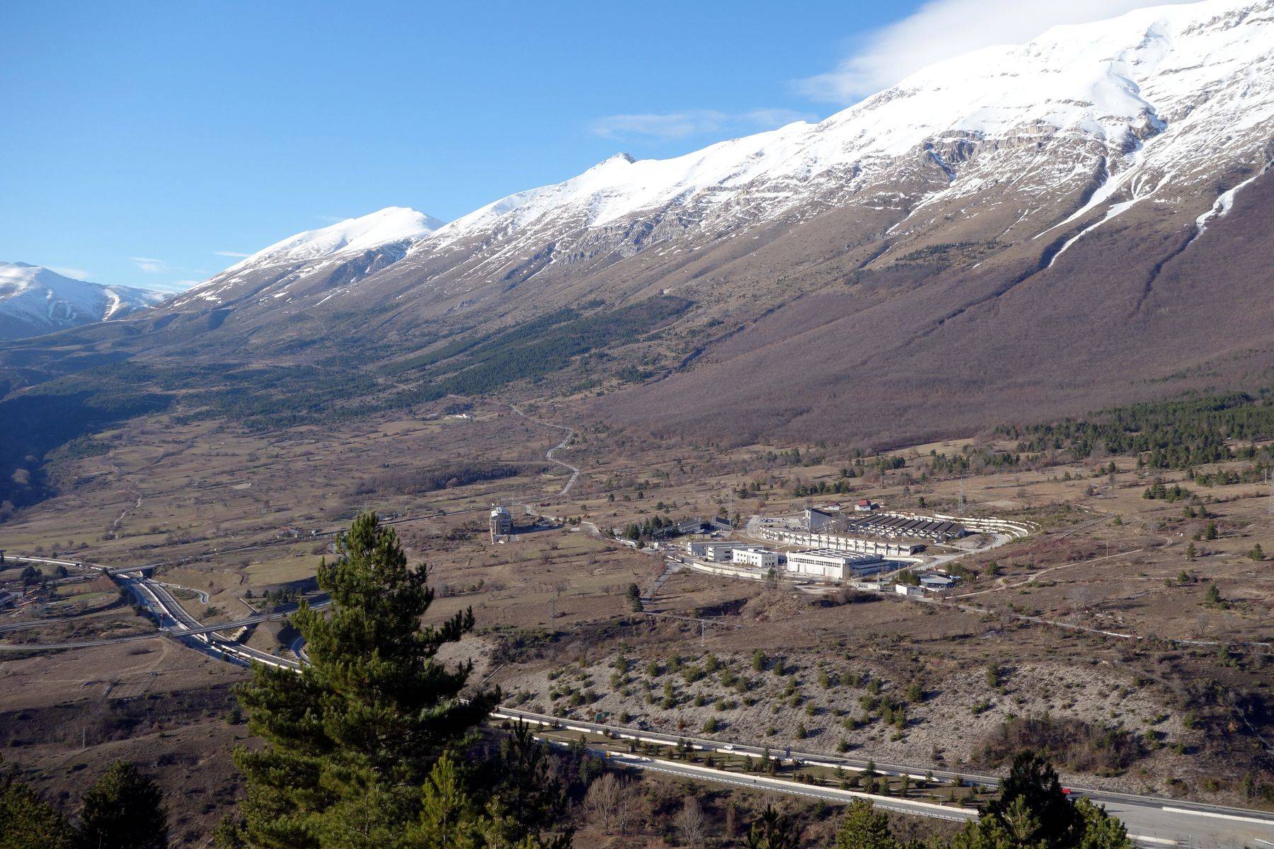 INFN-CHNet Laboratori Nazionali del Gran Sasso